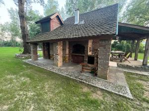 Vikendica Drina Mladenova suma