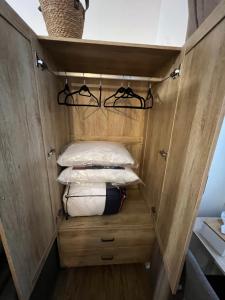 Appartements Tres joli STUDIO en plein coeur d-ANGOULEME : photos des chambres