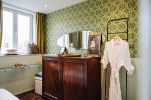 Cosy Stylish private room along the canal