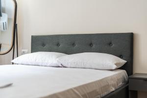 Lucas Central Stylish Studio