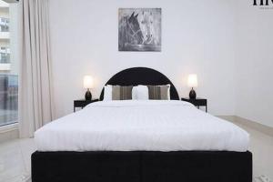 Stunning 2 Bed Apt in Al Warqa