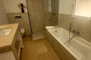 Villa piscine vue sur le golfe de Saint-Tropez