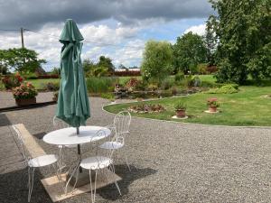 AU COEUR DE LA BRETAGNE ,Chez Colette et Gerard