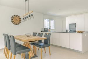 Stockhorn Apartment - Aare Jungfrau AG