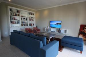 Family home+views+pets+garden+solar