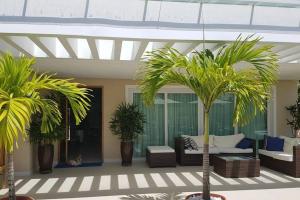 CASA DE PRAIA COM 05 SUITES- PARAÍSO A 8 min Do MAR