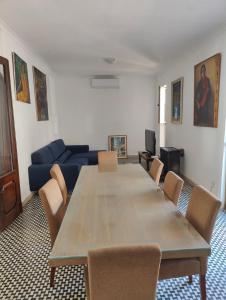 Amazingly located House with Table Tennis and Table Soccer