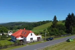 Dům nedaleko Rešovských Vodopádů - Jiříkov