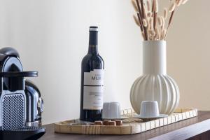 Guesthouse Bonjardim by LovelyStay