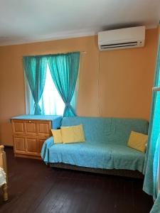 КЪЩА ЗА ГОСТИ ЧЕРВЕНА ЛОКВА # Guest House Chervena lokva