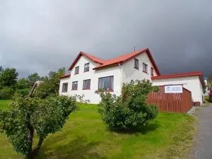 Guesthouse Tálknafjörður - Birkimelur 