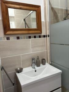 Perché aux milieux des vignes