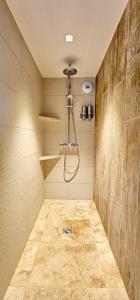 B&B / Chambres d'hotes Le Petit Paradis 24 : Chambre Double Deluxe avec Baignoire