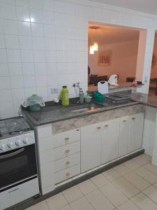 Apartamento 200m da Praia Grande e 200m da Praia Tenório