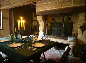 Maisons de vacances Le Manoir de la Lanterne et son cottage - 2 a 9 pers : photos des chambres