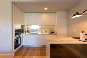 BmyGuest - The Marquis Luxury Garden Apartment