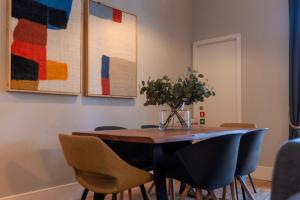 BmyGuest Collection - The Marquis Luxury Garden Apartment