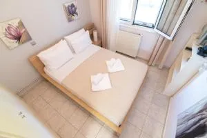 Iris Apartment Mytikas - 米提卡斯