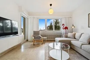 Stylish 2BR Apt in Limpertsberg, Near City Center - Limpertsberg