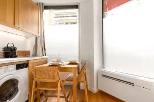 Lavie Maison Hot Tub Seaside Studio