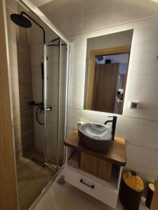 Argyros home, Μοντέρνο Σπίτι σε Γραφικό Χωριό