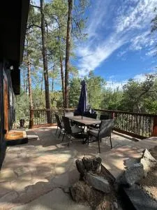 Dancing Pines Cabin - Yava