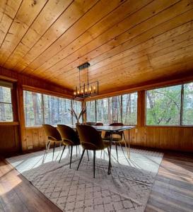 Dancing Pines Cabin
