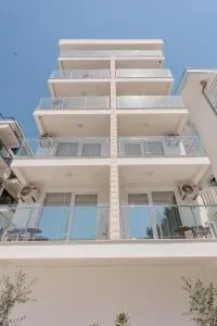 Bliss Apartments - Zlatna Obala