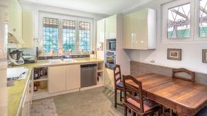 VILLA NOVELLI con Piscina e ampio Giardino