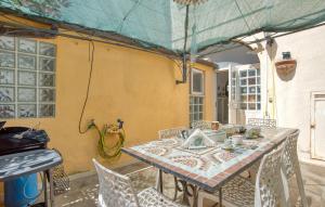 3 Bedroom Lovely Apartment In Canino