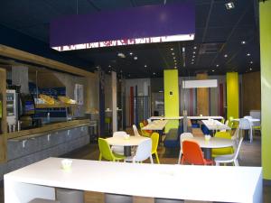 Hotels Ibis Budget Toulon Centre : photos des chambres