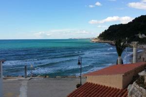 Apartamento para familias, gran piscina y playa