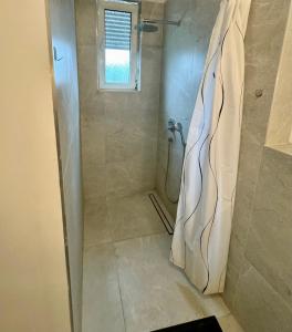 2 ZKB Apartement in Mannheim Buga - Küche - Parken