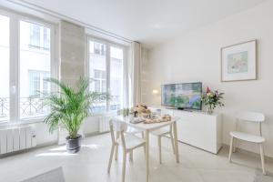 Jardin Saint Honoré Apartments