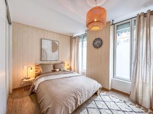 Élégance au Cœur de Tarbes