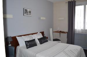 Hotels Hotel Christina - Contact Hotel : photos des chambres