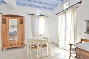 Golden Beach Hotel & Apartments Tinos Greece