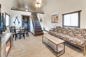 Oatman Studio with Fire Pit Near Bullhead City!