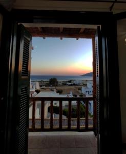 Cyclades Serenity Beach House