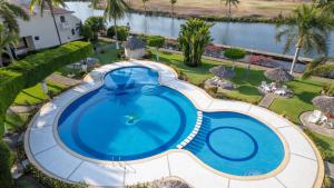 3Br Penthouse Villa at Flamingos Golf