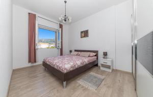 Nice Home In Kastel Novi With Kitchen