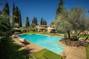 Fabulous 8BR Villa With Heated Pool Near Florence