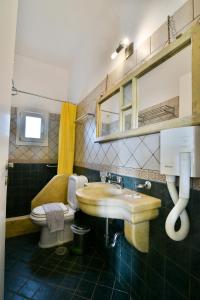 Golden Beach Hotel & Apartments Tinos Greece