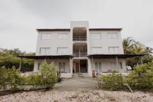 Comodo Apartamento con Terraza Frente al Mar - D1