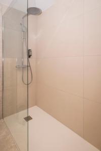 Hotels Hotel Le Relais des Brasseurs - Aubagne : photos des chambres
