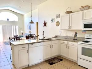 Golfview Villa at Southern Dunes - 4hvězdičkové hotely ve městě Haines City