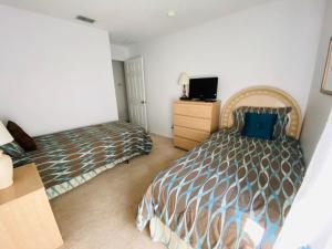 Southern Dunes Poolside Escape