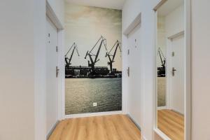 Apartment Doki Modern Food Hall by TriApart