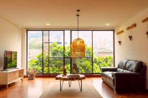 Habitación optima y central en el Poblado - B9