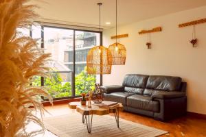 Habitación optima y central en el Poblado - B9